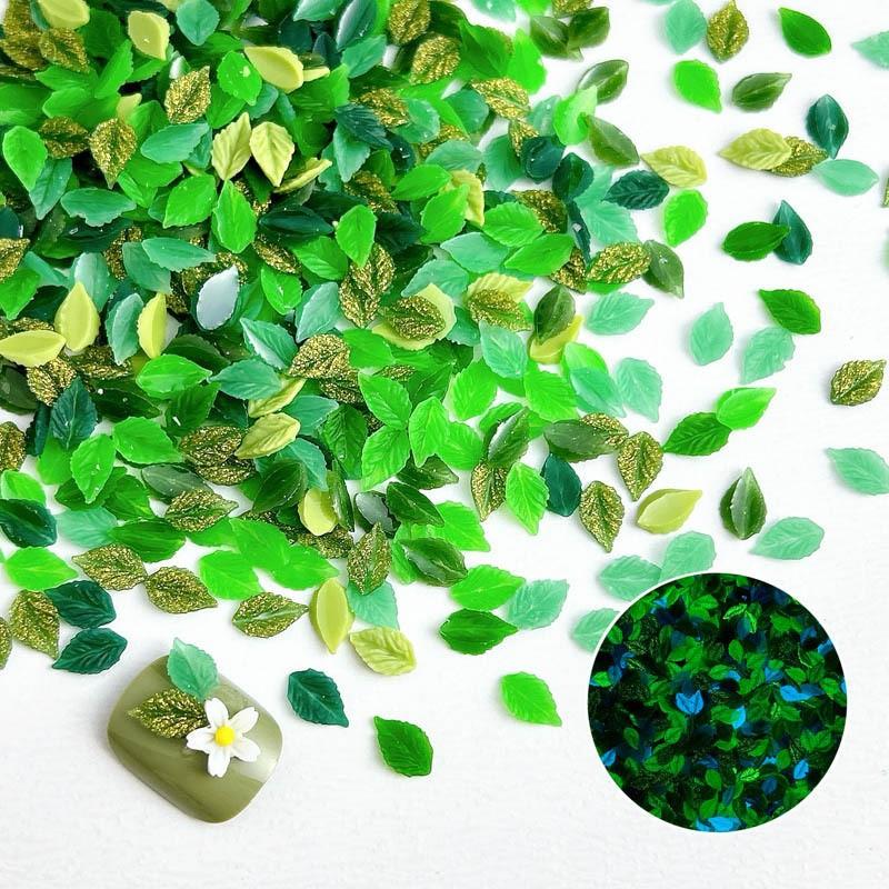 Miniature Leaf Silicone Mold 3 - огляд і ціна Resin Art And Jewelry
