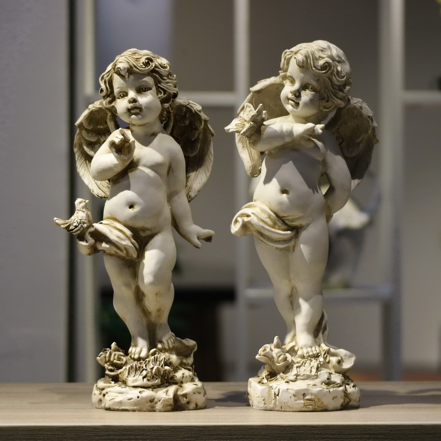 Retro Resin Angel Figurine 29c - огляд і ціна Resin Art For Wedding Gift