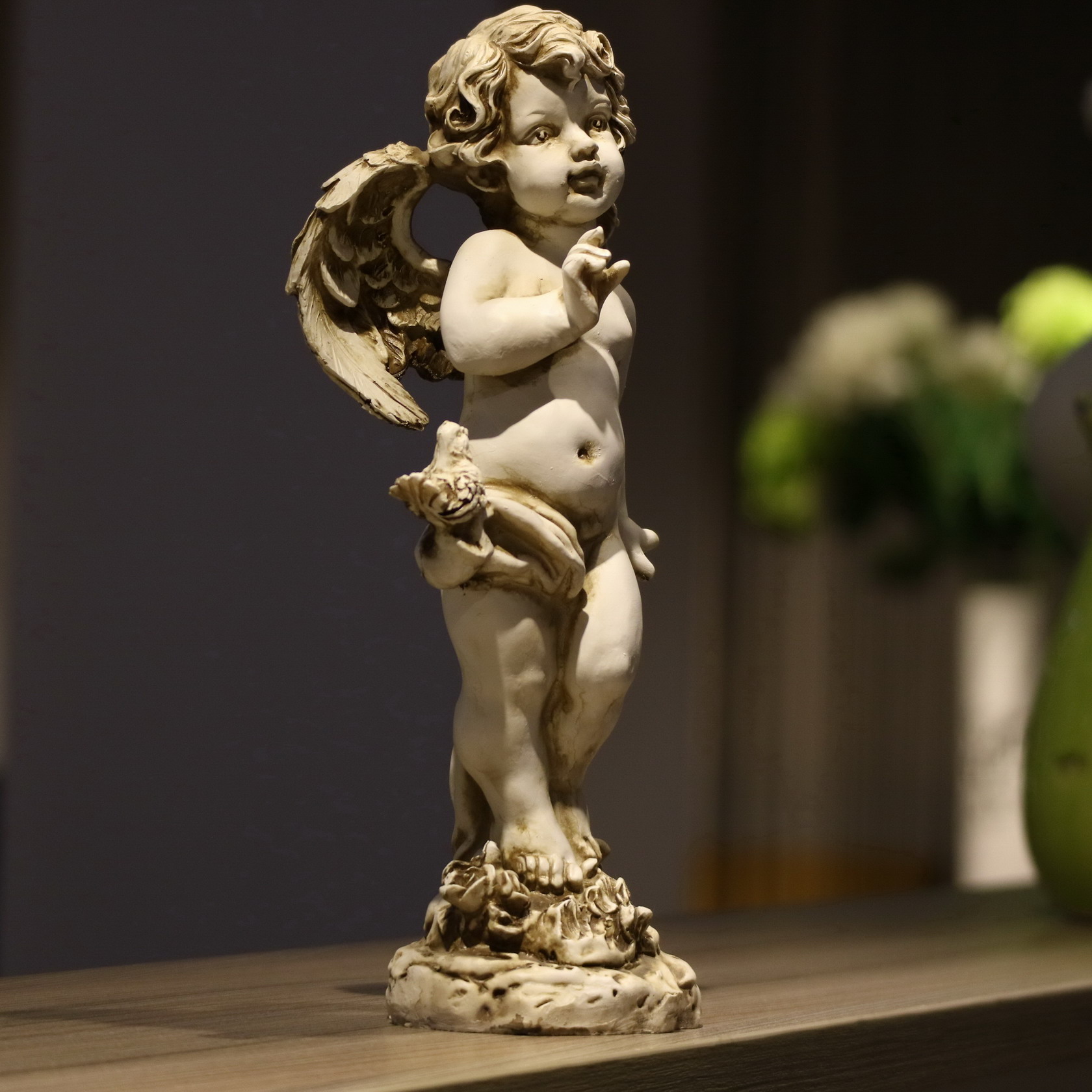 Retro Resin Angel Figurine 29c - огляд і ціна Resin Art For Wedding Gift