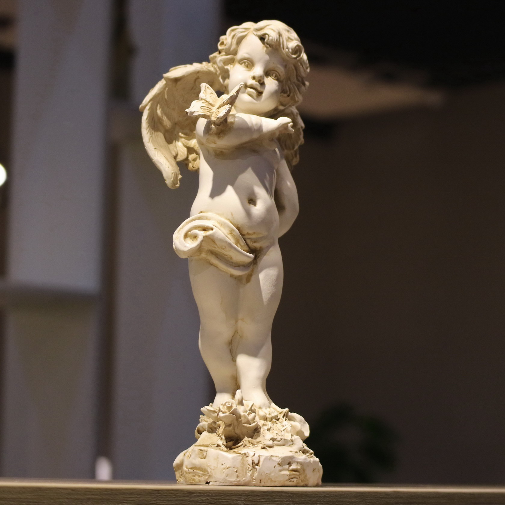 Retro Resin Angel Figurine 29c - огляд і ціна Resin Art For Wedding Gift