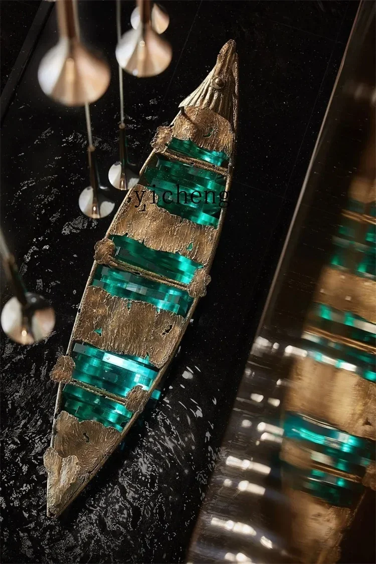 y24-- Abstract Boat Sculpture  - огляд і ціна Resin Art Floor