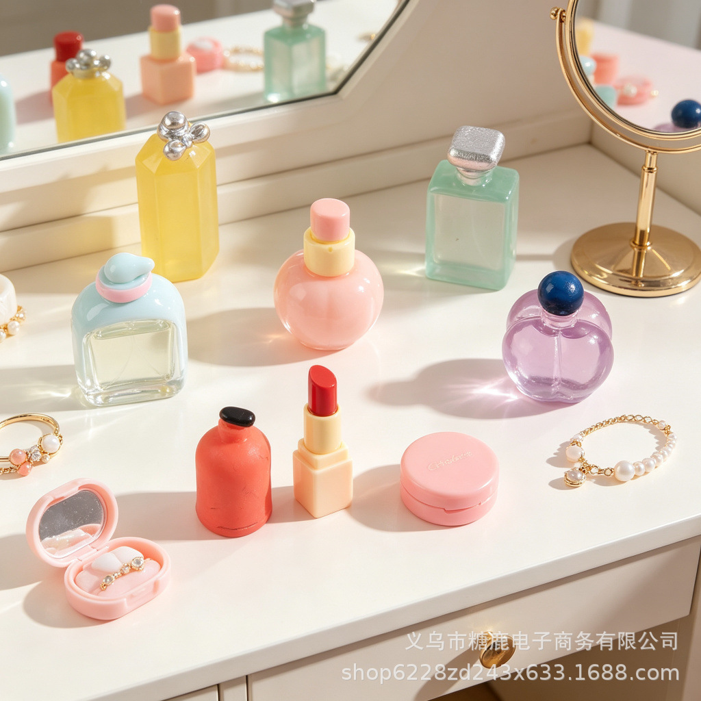 7PC Resin Charms Cosmetic Make - огляд і ціна Resin Art Phone Case