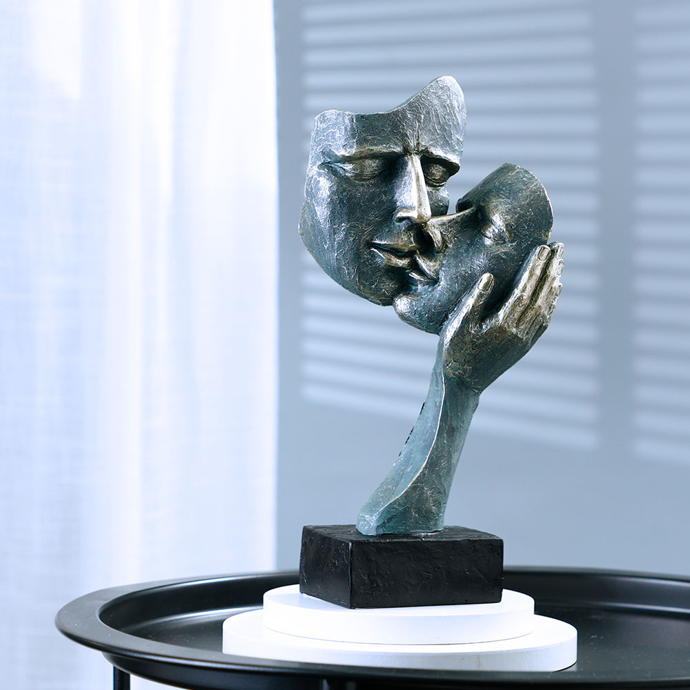 Kissing Face Mask Sculpture, H - огляд і ціна Resin Art Unique Ideas